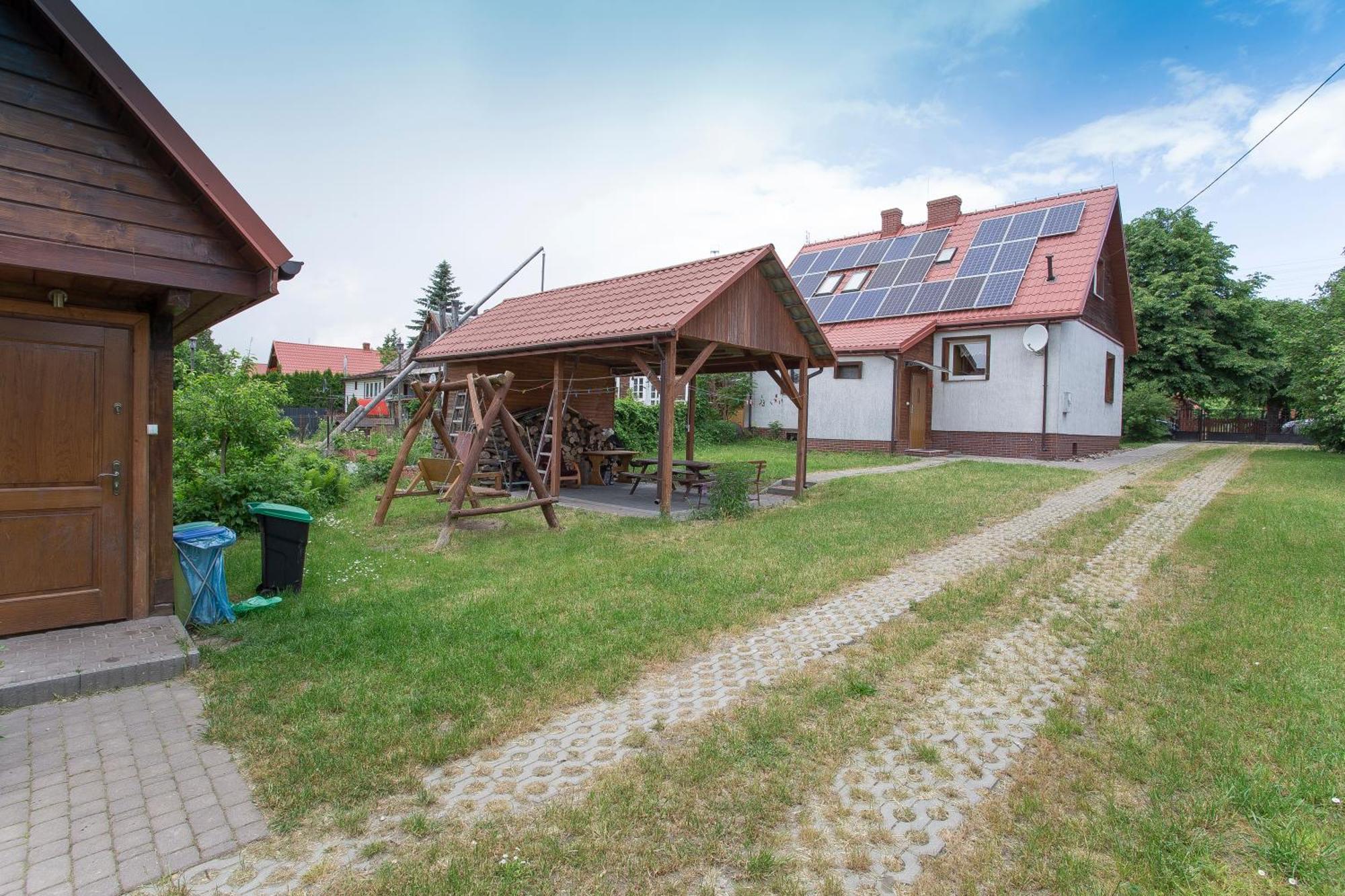 Happy Bison - A 5 Bedroom House With A Garden Bialowieza Exterior photo